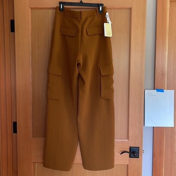 NWT-Aritzia Wilfred Bridger pant in rich chestnut. Size 8 - Picture 2 of 8
